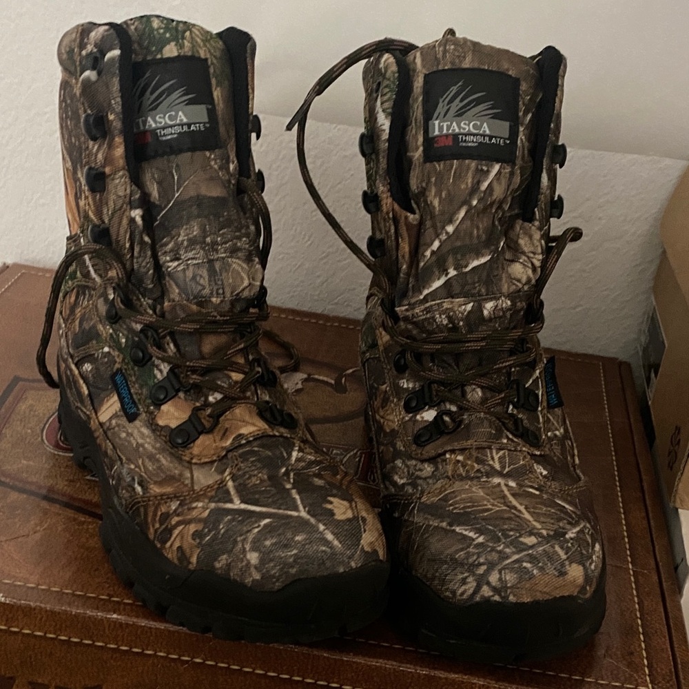 Itasca Woodland Camo Boots with Thinsulate